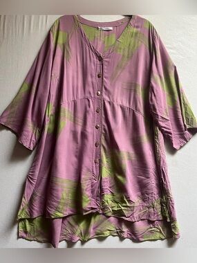 Blue Sky Abstract Brushstroke Button-Front Tunic Top Size L